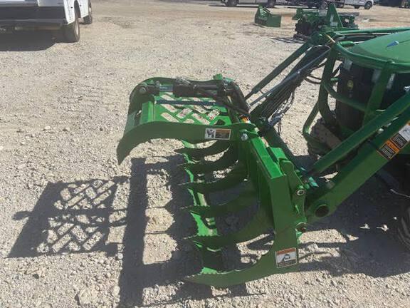 Image of John Deere 1025R equipment image 1