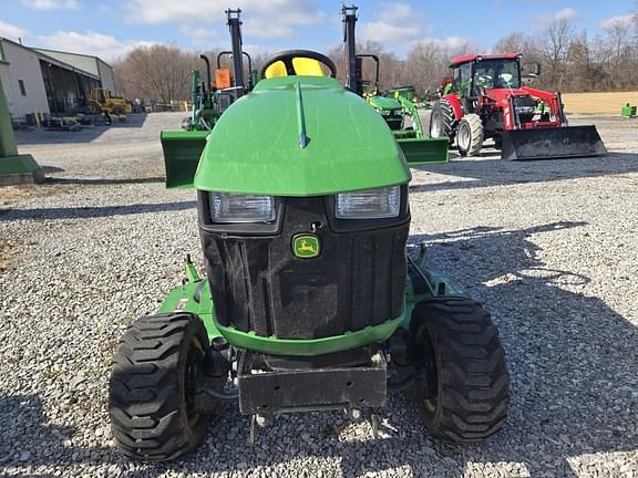 Image of John Deere 1025R equipment image 3