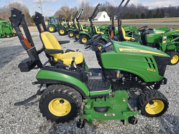 Main image John Deere 1025R