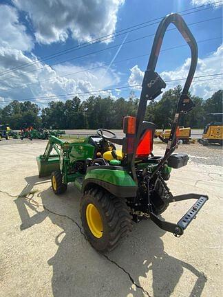 Image of John Deere 1025R equipment image 4