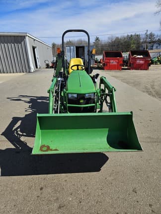 Image of John Deere 1025R equipment image 3