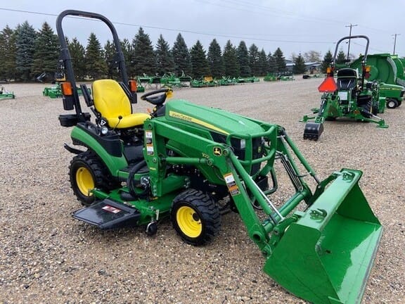 Main image John Deere 1025R