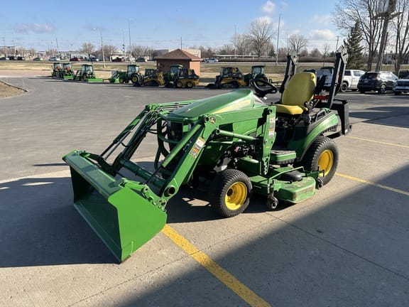 2014 John Deere 1025R Equipment Image0