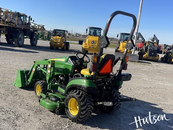 Image of John Deere 1025R equipment image 4