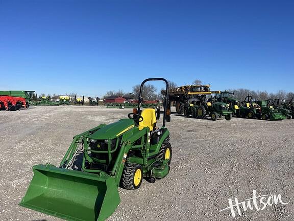 Image of John Deere 1025R equipment image 2