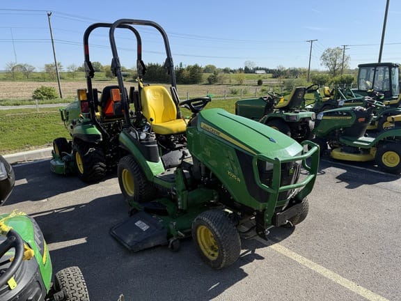 2014 John Deere 1025R Equipment Image0