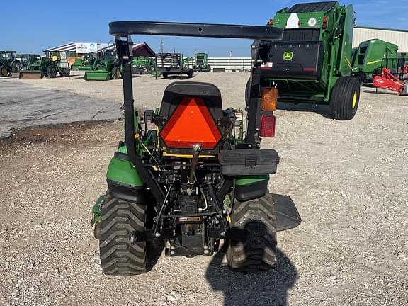 Image of John Deere 1025R equipment image 4