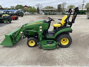 2014 John Deere 1025R Equipment Image0