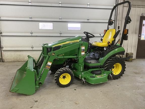 Image of John Deere 1025R equipment image 1