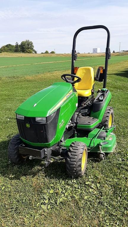 Image of John Deere 1025R equipment image 1