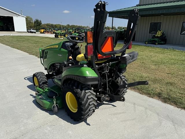 Image of John Deere 1025R equipment image 4