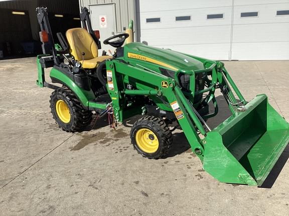 Image of John Deere 1025R equipment image 2