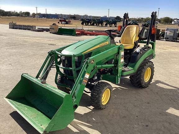 Image of John Deere 1025R equipment image 1