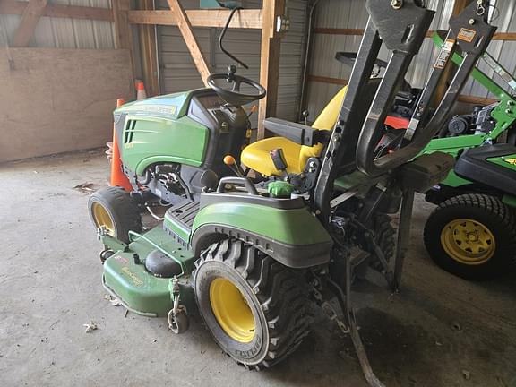 Image of John Deere 1025R equipment image 2