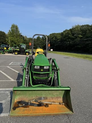 Image of John Deere 1025R equipment image 2