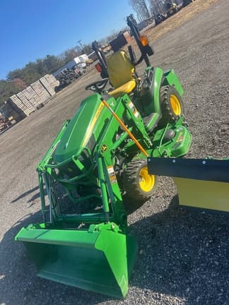 Image of John Deere 1025R Primary image