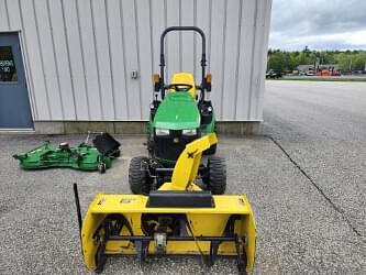 Image of John Deere 1025R equipment image 4