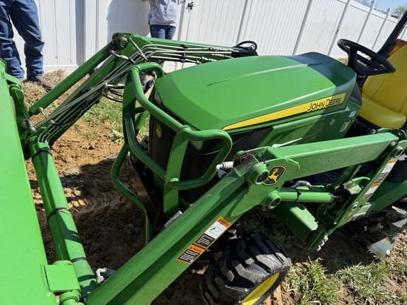 Image of John Deere 1025R Image 0
