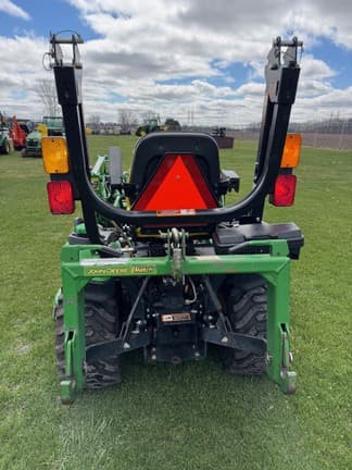 Image of John Deere 1025R equipment image 3