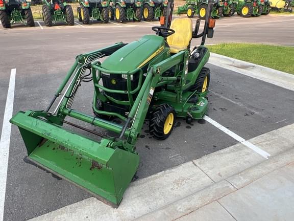 Image of John Deere 1025R equipment image 3