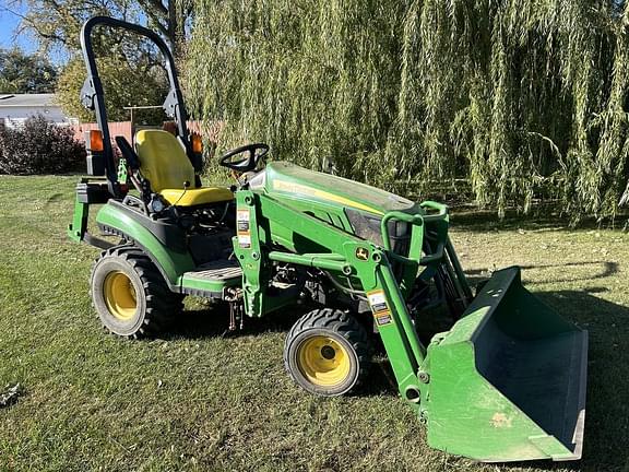 Image of John Deere 1025R Primary image