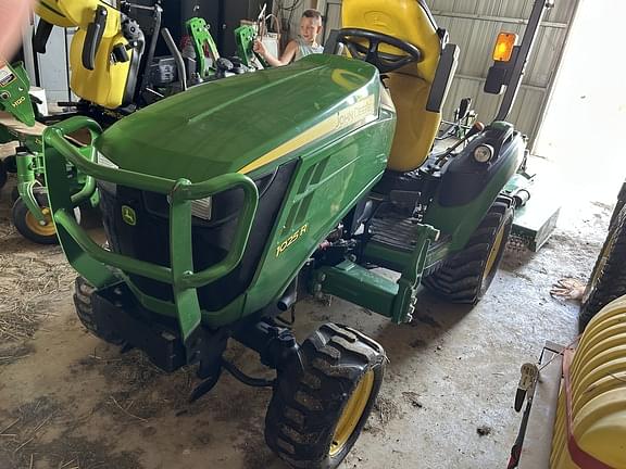 Image of John Deere 1025R equipment image 1
