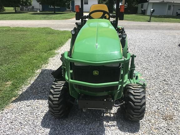 Image of John Deere 1025R equipment image 4