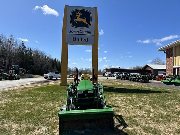 Image of John Deere 1025R equipment image 1