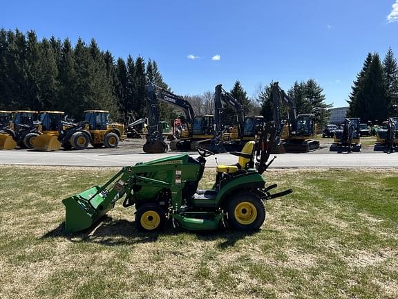 Image of John Deere 1025R equipment image 2