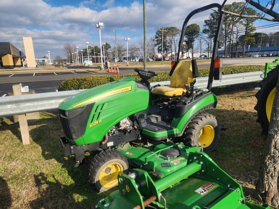 Image of John Deere 1025R equipment image 1