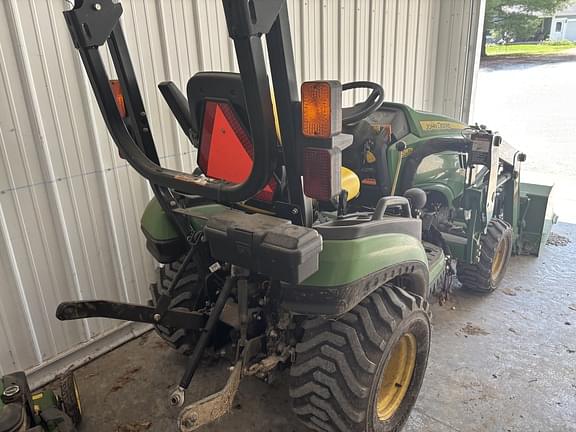 Image of John Deere 1025R equipment image 1
