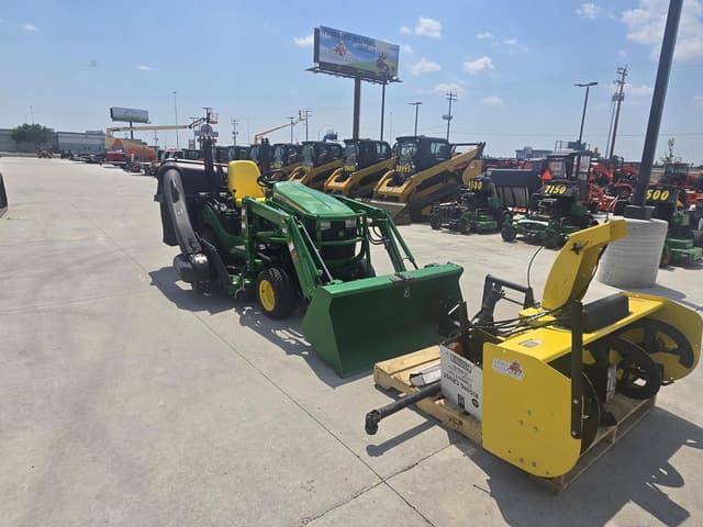 Image of John Deere 1025R equipment image 4