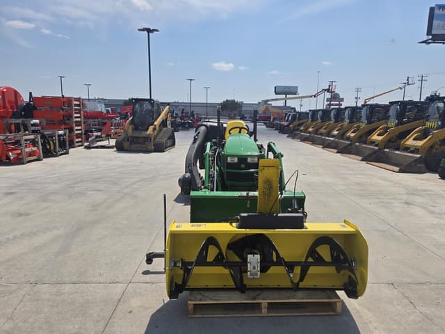 Image of John Deere 1025R equipment image 2