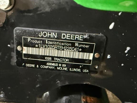 Image of John Deere 1025R equipment image 4
