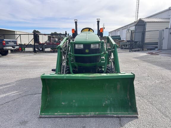 Image of John Deere 1025R equipment image 4