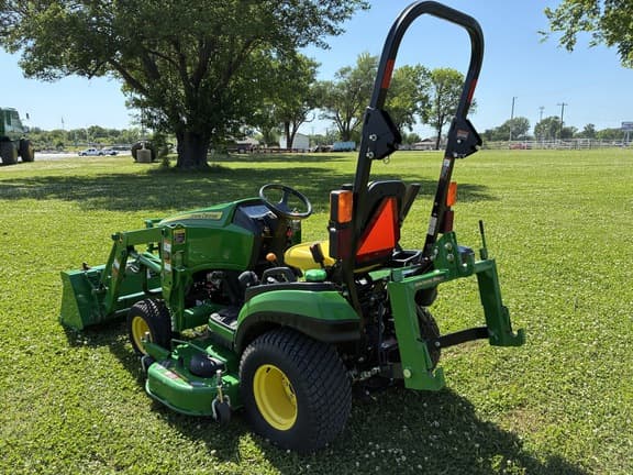 Image of John Deere 1025R equipment image 2