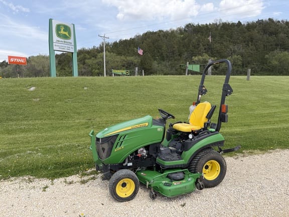 2014 John Deere 1025R Equipment Image0