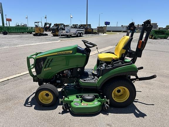 Image of John Deere 1025R equipment image 1