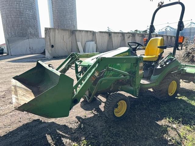 Image of John Deere 1025R equipment image 2