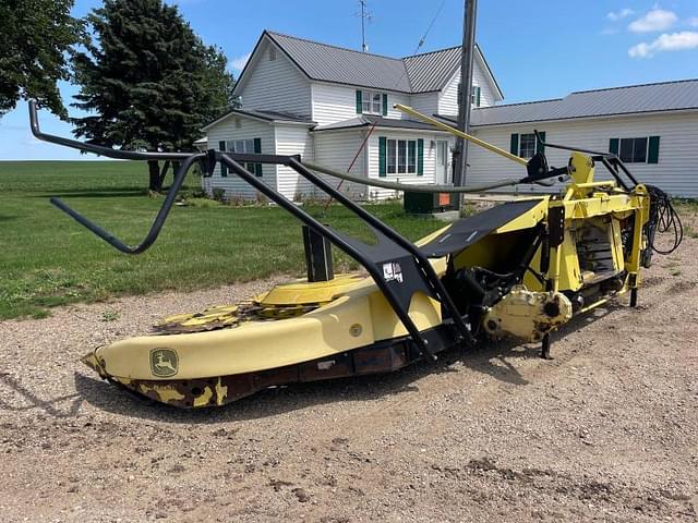 Image of John Deere 770 equipment image 2