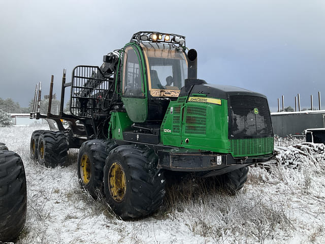 Image of John Deere 1210E equipment image 2