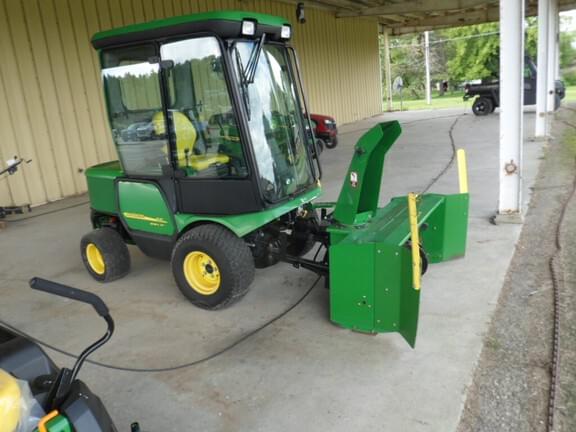 Image of John Deere 1545 equipment image 3