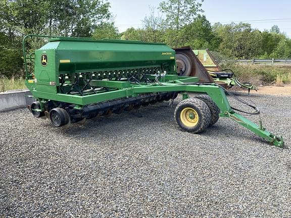 Image of John Deere 1590 Primary image