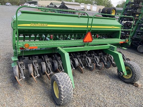Image of John Deere 1590 equipment image 3