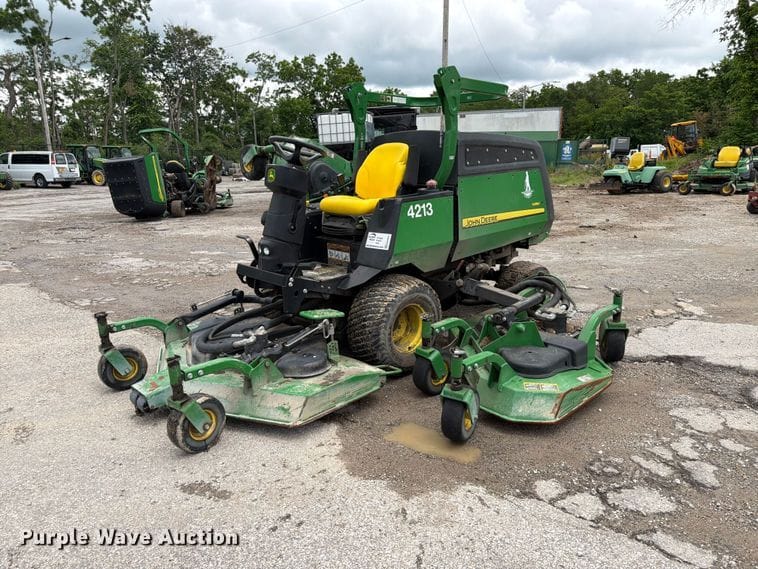 2014 John Deere 1600 Turbo Equipment Image0