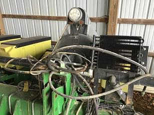 Main image John Deere 1700 5