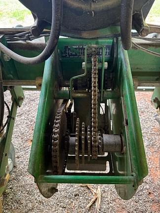 Image of John Deere 1770 equipment image 2