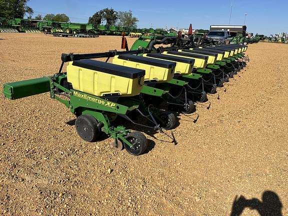 Image of John Deere 1720 Primary image