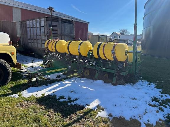 Image of John Deere 1750 equipment image 1