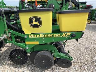 Main image John Deere 1760 5